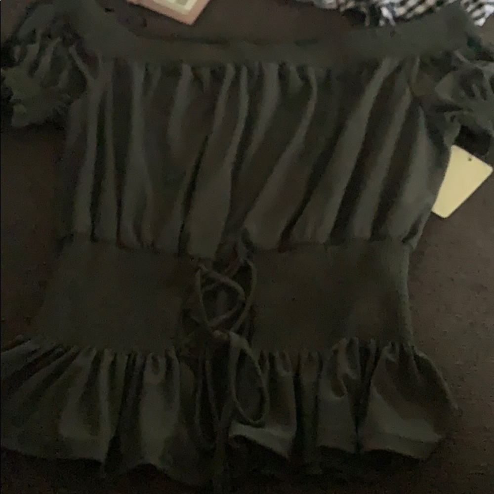 Sweet wanderer army green off the shoulder top